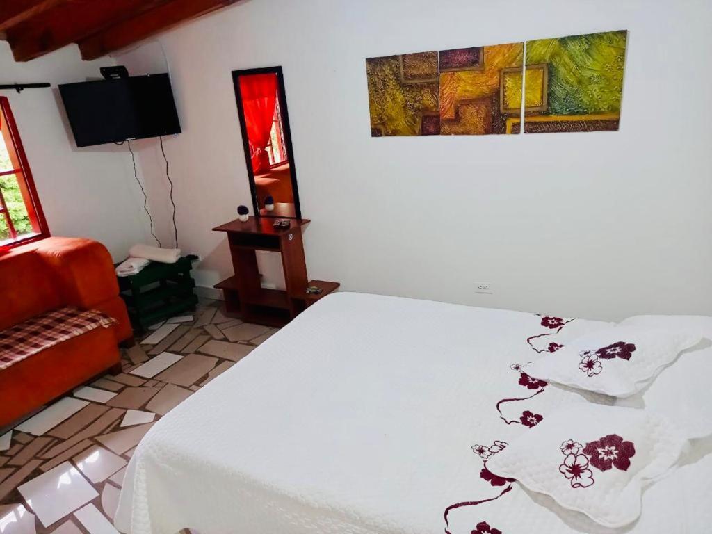 House Bed and Breakfast Guatapé Eksteriør billede